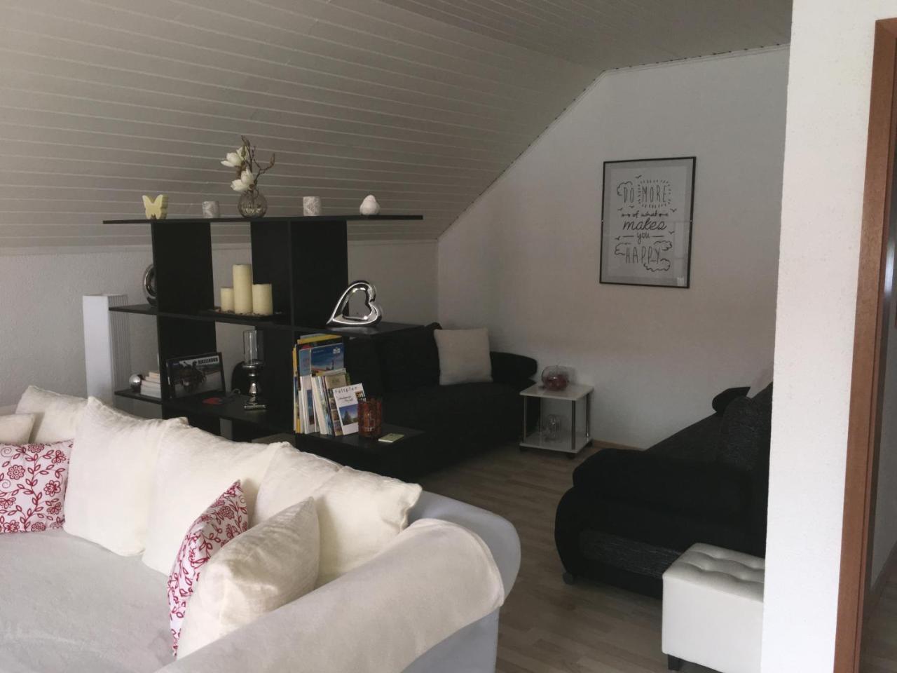 Apartment Adam Bechenheim Екстер'єр фото
